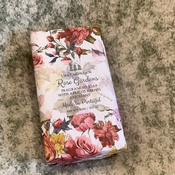 Vila Cardillium Rose Gardens Scented Floral Decor Soap NWT Portugal 10.50 oz - Picture 11 of 14